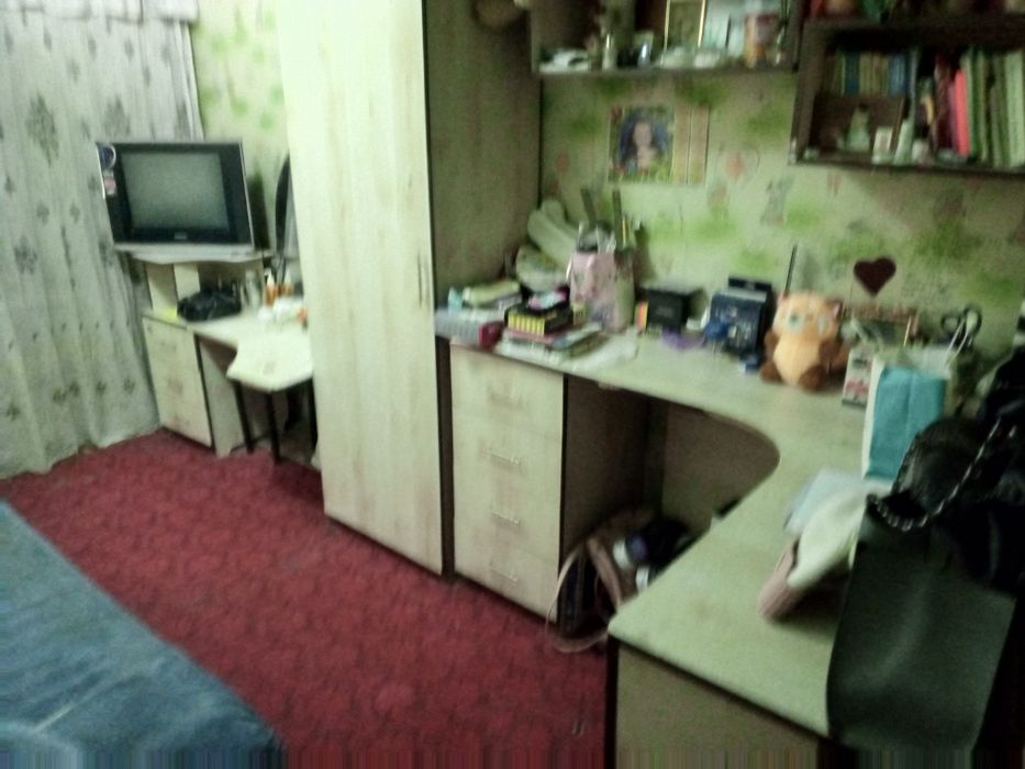 Продам спальный гарнитур