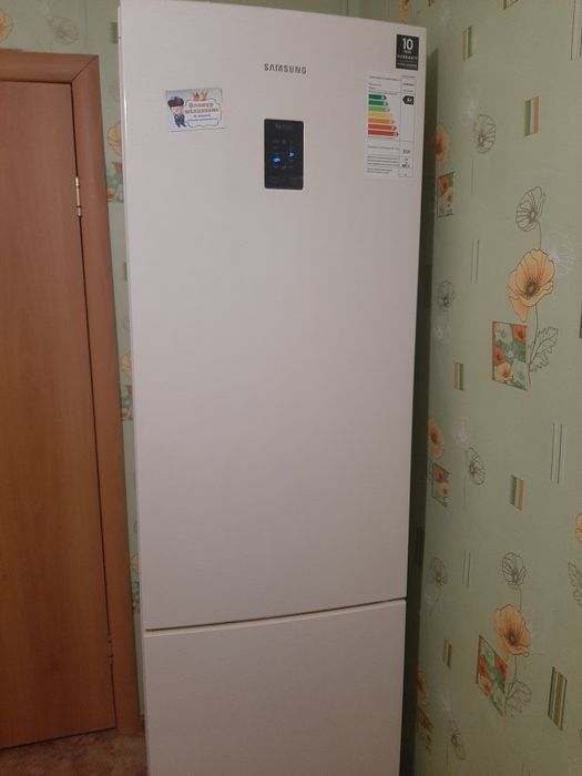 Продам холодильник!