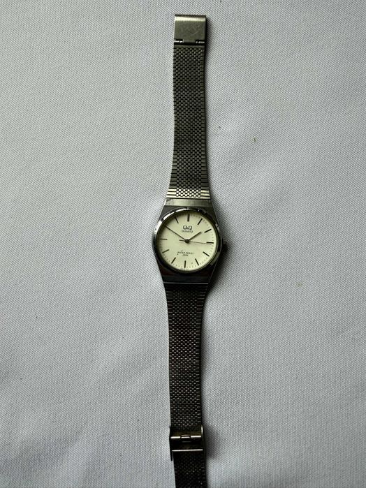 Стари кварцови часовници Q&Q и Casio MTP-1141