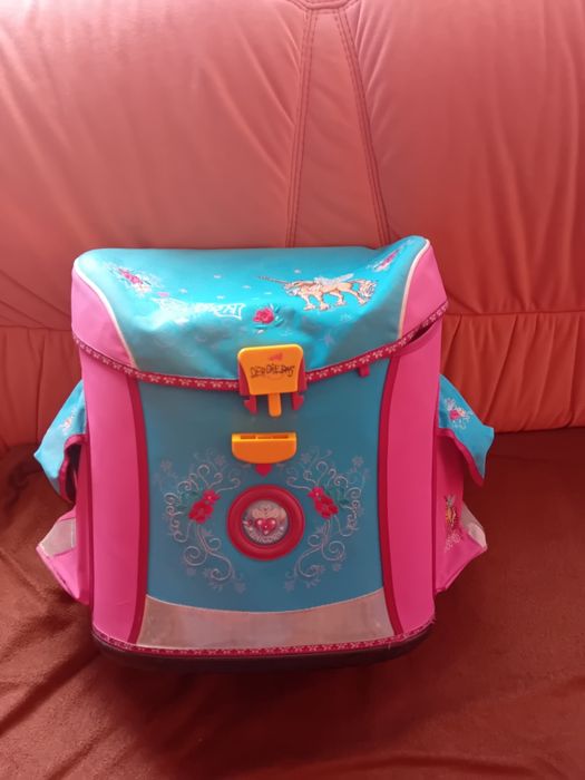 Ученическа Чанта Der Die Das, ергономична, за момиче ,  клас първи/ вт