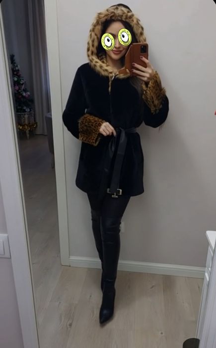 Срочно шуба почти новая с капюшоном