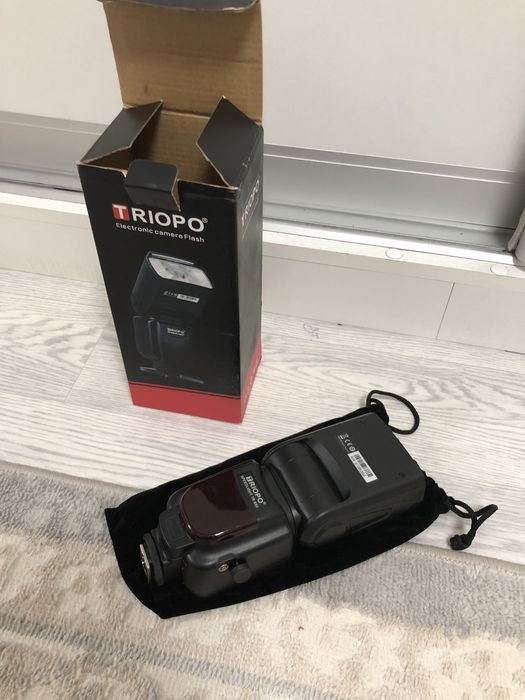 Canon 1300D фотоаппарат