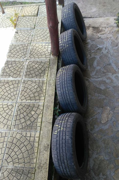 Продава 4 БР. Зимни Гуми NEXEN - 205/50/17 -  20 ЛВ.