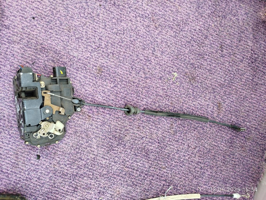 Продам Дверной замок