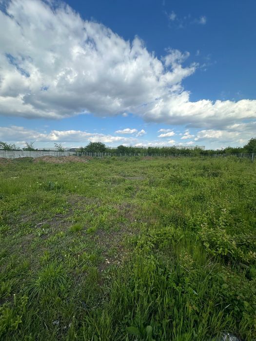 De vanzare - teren intravilan Dragomiresti Vale 900mp
