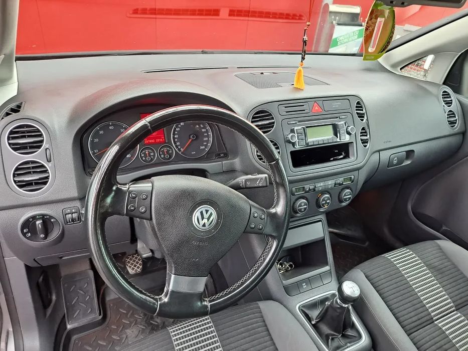 VOLKSWAGEN Golf Plus 2009 — imagine 5