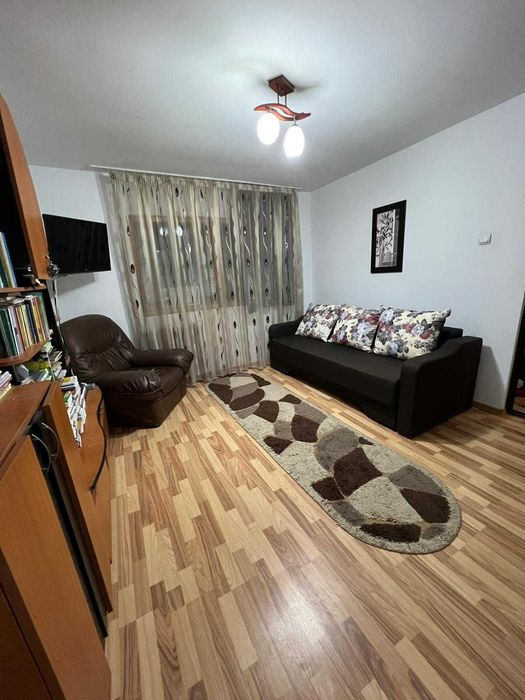 Inchiriez apartament in orasul Targu Frumos