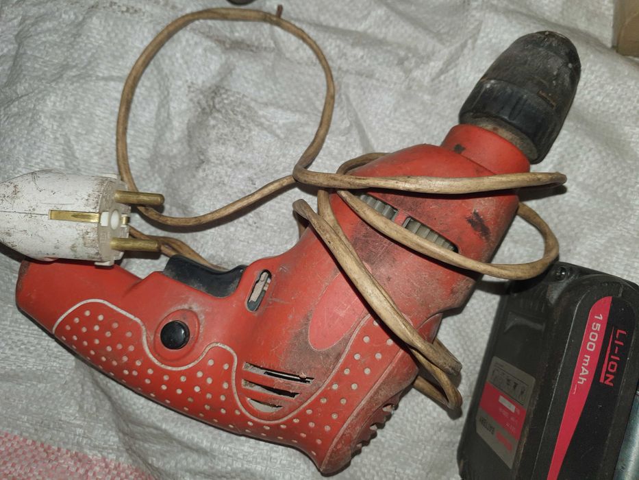 Шуруповёрт,дрель, рубанок, фрезер