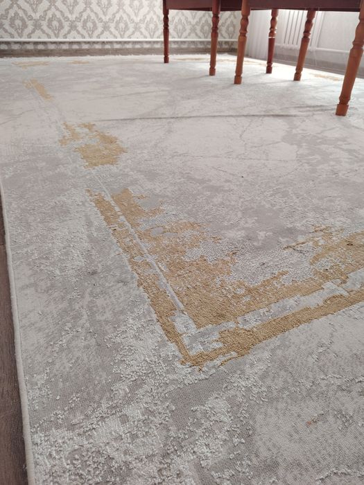 Б/у Килем размер 4*6