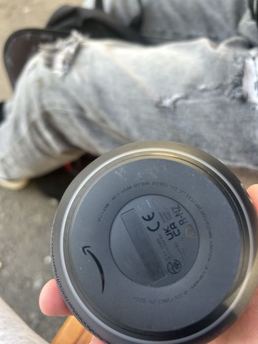 Vand boxa Alexa inteligenta