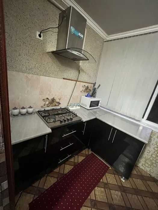 Срочно сдаю квартиру Шоторуставели