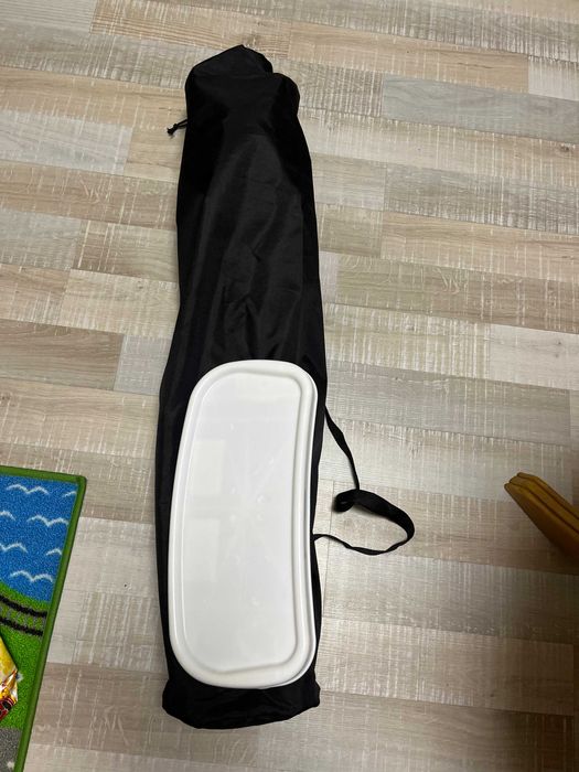 Сгъваемо детско столче за хранене.