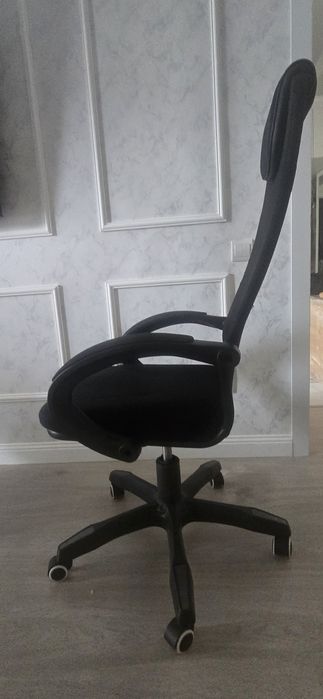 Продам компьютерное кресло