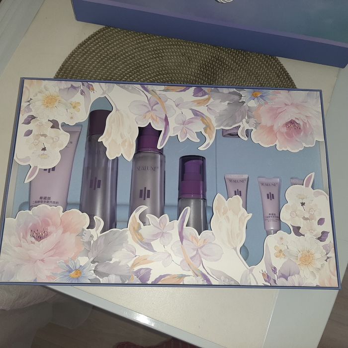 SEALUXE Набор уходовой косметики