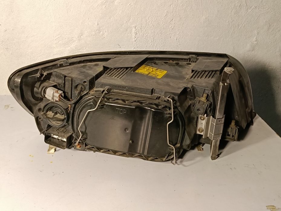 Фарове с лупа за Volvo V50/ S40 – оригинални