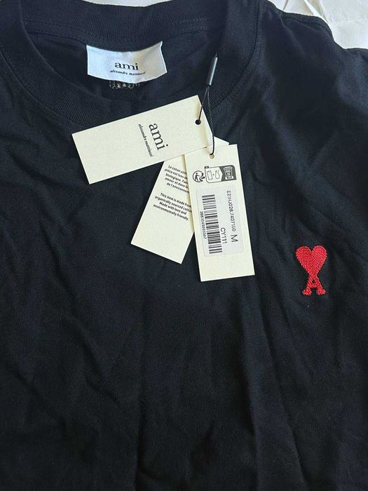 Ami Paris Black Heart Logo T-shirt