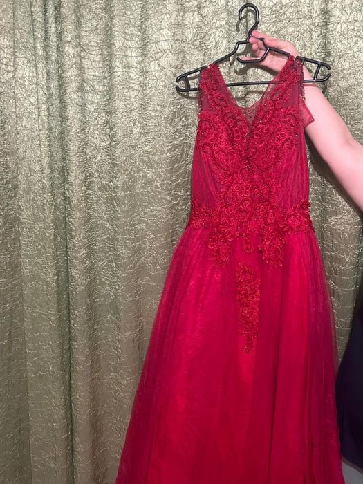 Вечернее пышнее платье