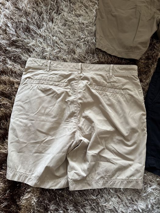 Къси панталони Massimo Dutti