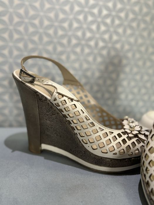 Босоножки на платформе