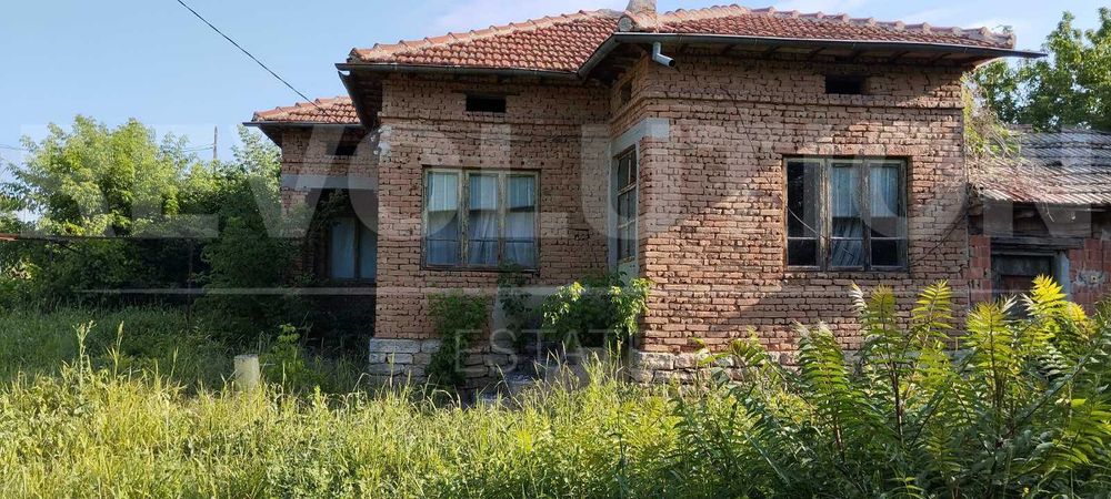 Къща с. Изворово!