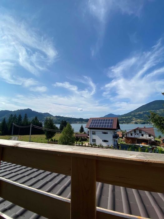 Cabana Colibița - acces la lac