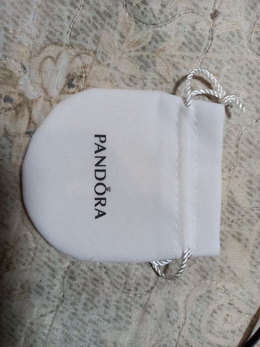 Продам колье Pandora