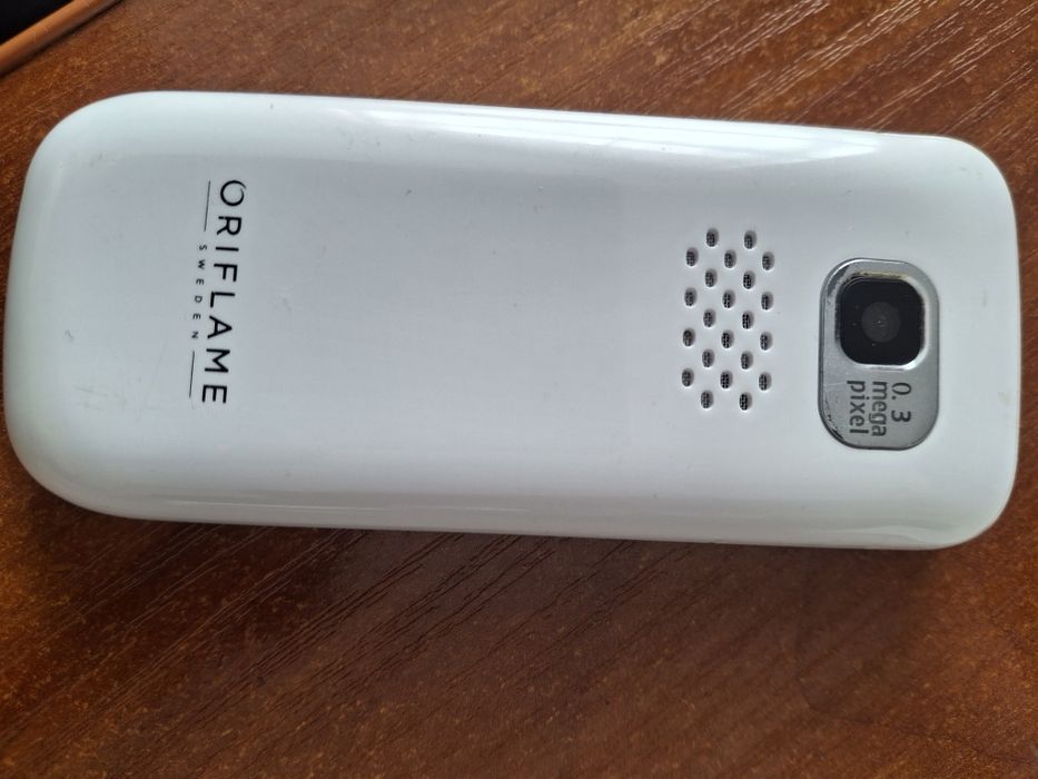 Продам сотовый телефон S10