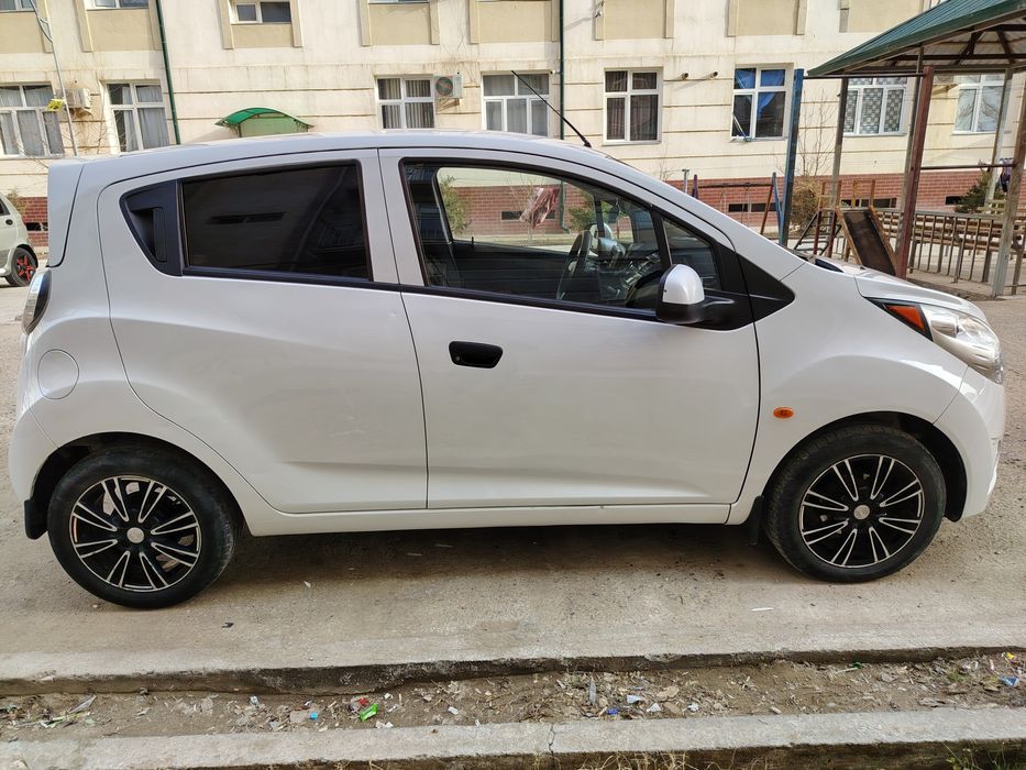 Spark 2 pozitsiya 2010 yil