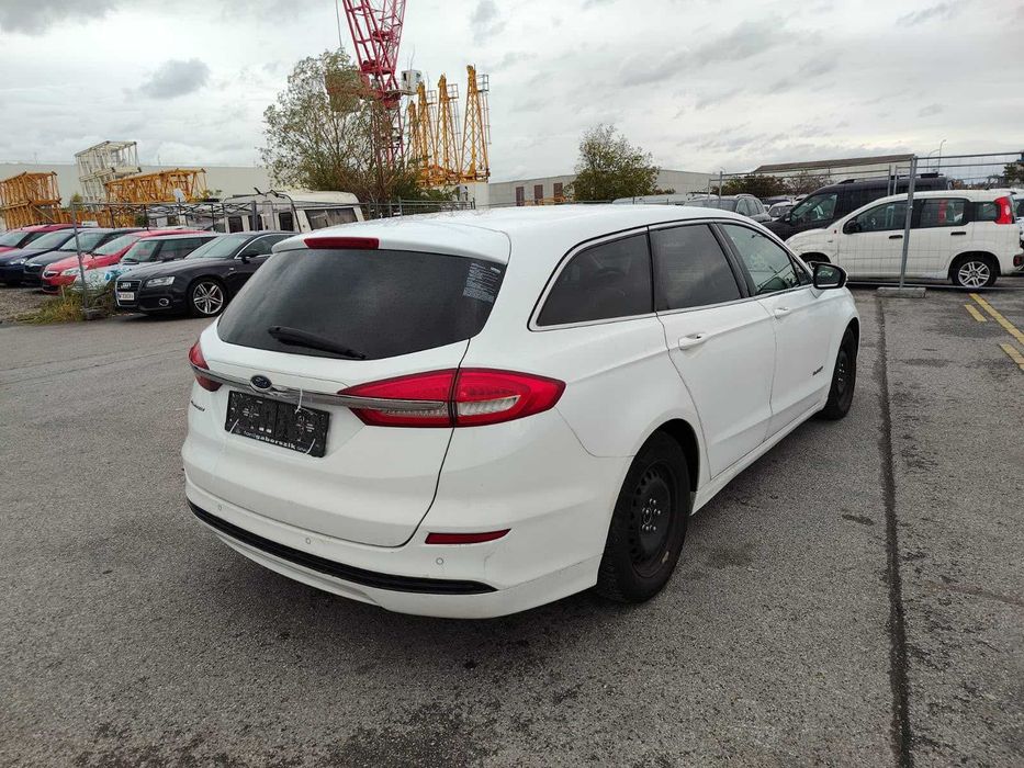 FORD Mondeo 2020 — imagine 3