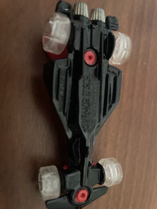 Машинка Hotwheels 2012 года
