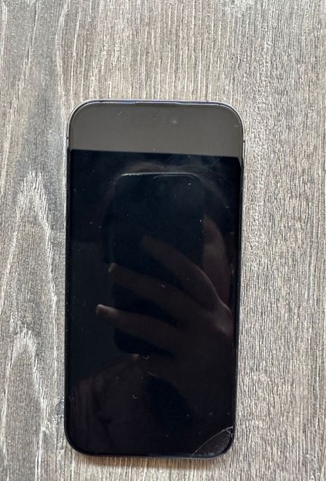 Продам айфон 14 про