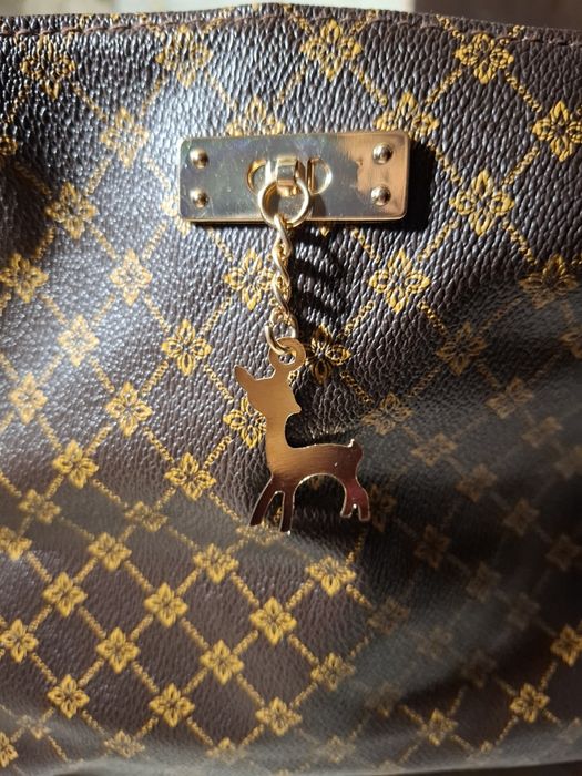 Продаю сумочку, небольшую