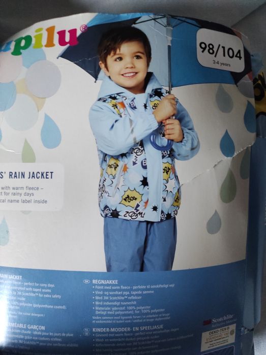 Geaca și pantaloni de ploaie !