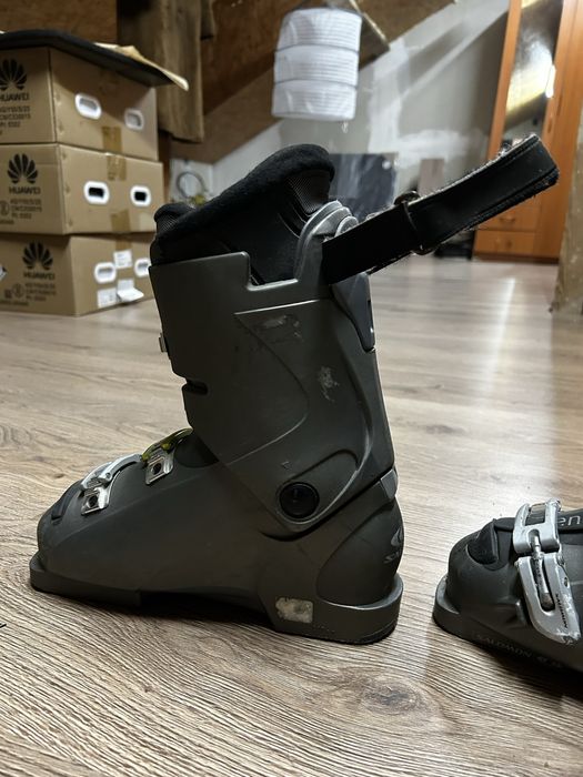 Clapari de ski dama, marimea 8 US, 6 1/2 UK, 25,5 cm