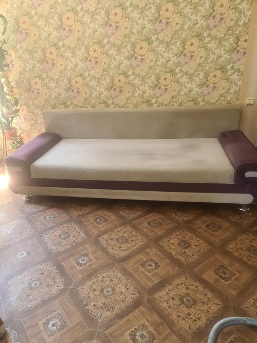 Диван 4х местный