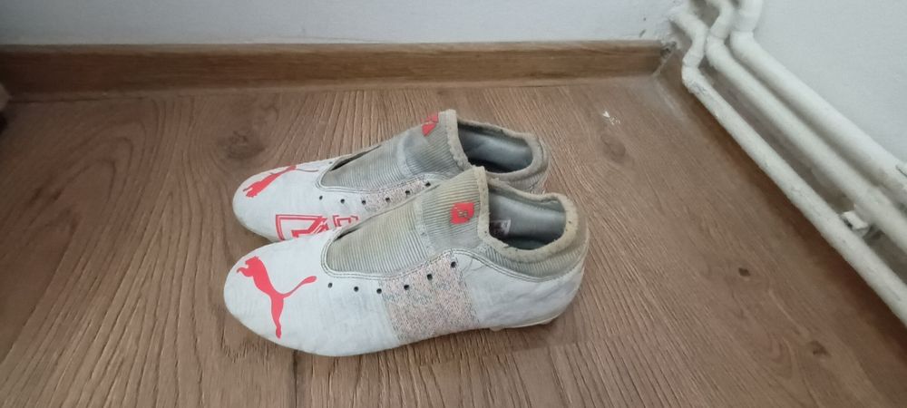 FUTURE Z 4.1 FG/AG JR(marime EUR 38)