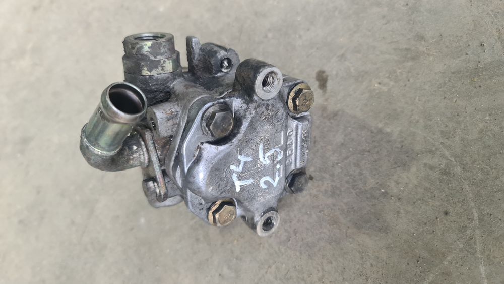 Pompa servo vw transporter T4 2.5 tdi an 2002