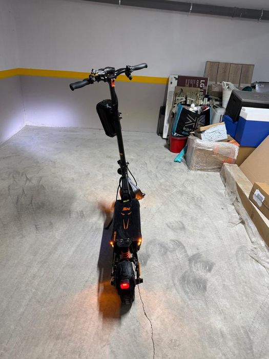 Trotineta electrica adulti