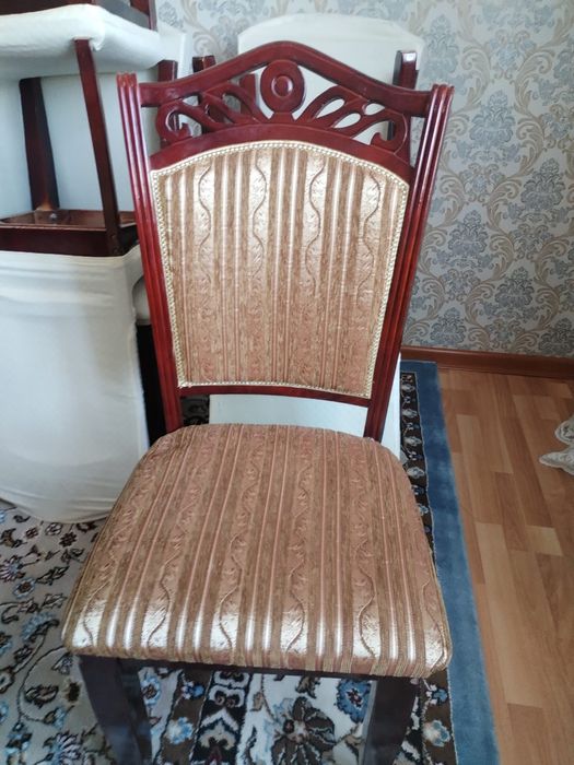 Стол стулья сатылады