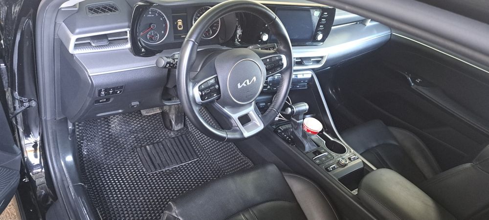 Kia k5 Хороший состояние