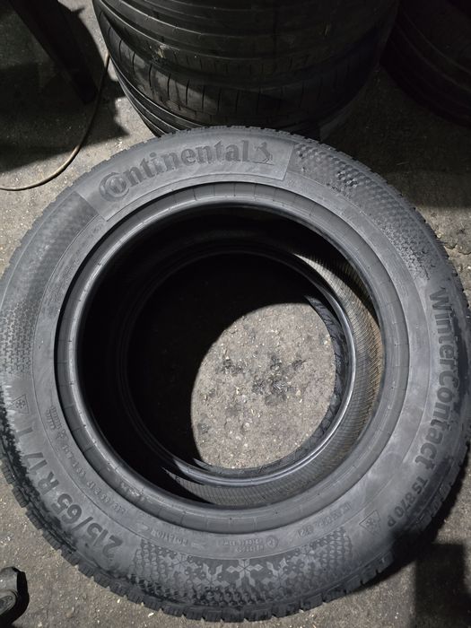 Anvelope Continental 215 65 17 iarna