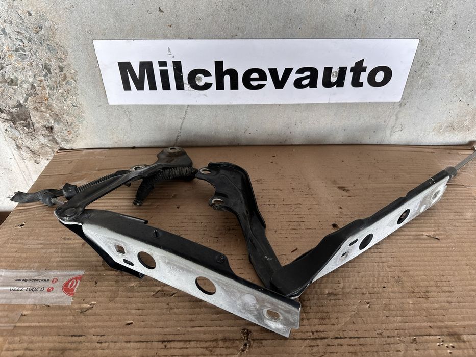 Панти преден капак ауди а7 / audi a7