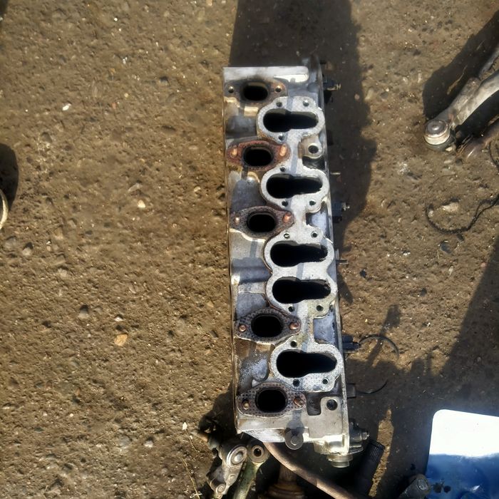 Ауди 2.3 матор по запчастями