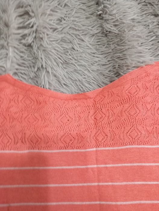 Женская кофточка