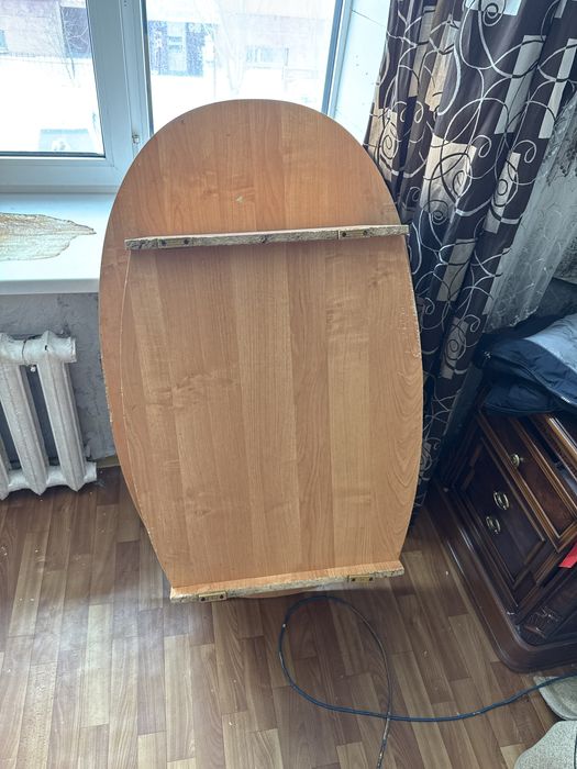 Продам Стол круглый