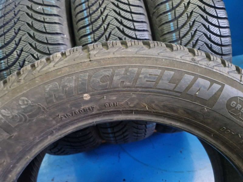 4 Michelin R17 215/60
зимни гуми DOT1318