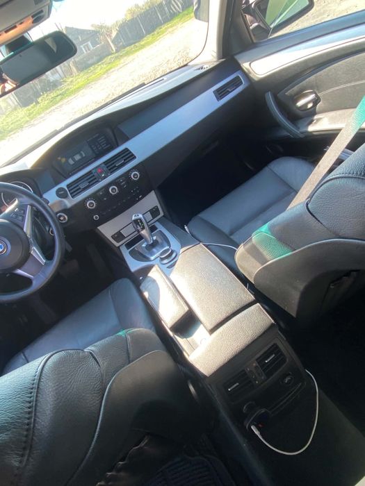 BMW 5 Series 2009 — imagine 5
