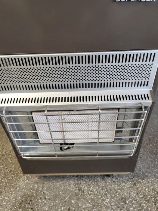 Газова печка и още ток и газ