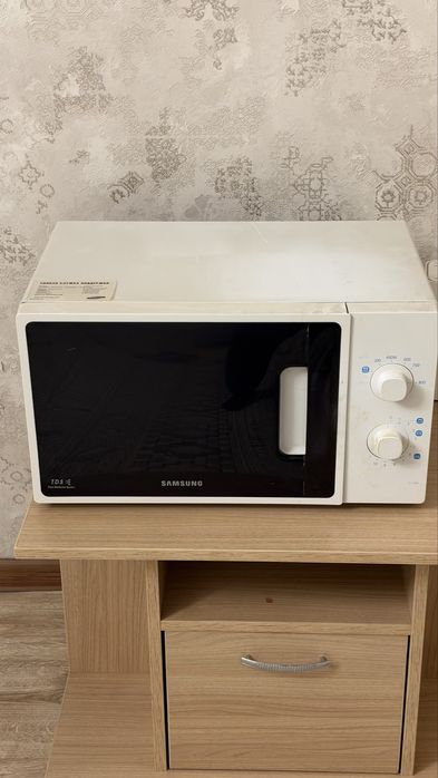 Микроволновка Samsung TDS