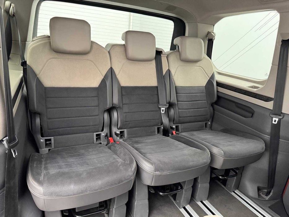 Volkswagen Multivan  Hybrid T7 LIMITED EDITION